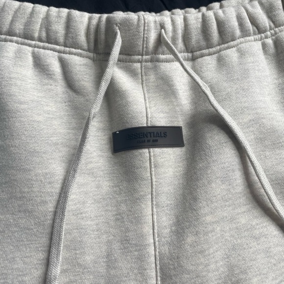 ESSENTIALS Fear Of God Off-White Pants Size M - Picture 4 of 8